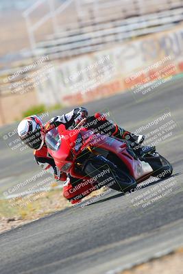 media/Oct-15-2022-TrackXperience (Sat) [[8f70b8b0be]]/Group 2/session 3 turn 4/
